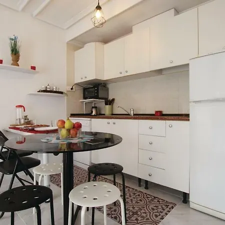 Centro De Torrevieja, Cerca De Todos Los Servicios Y Del Mar. Alicante Torrevieja